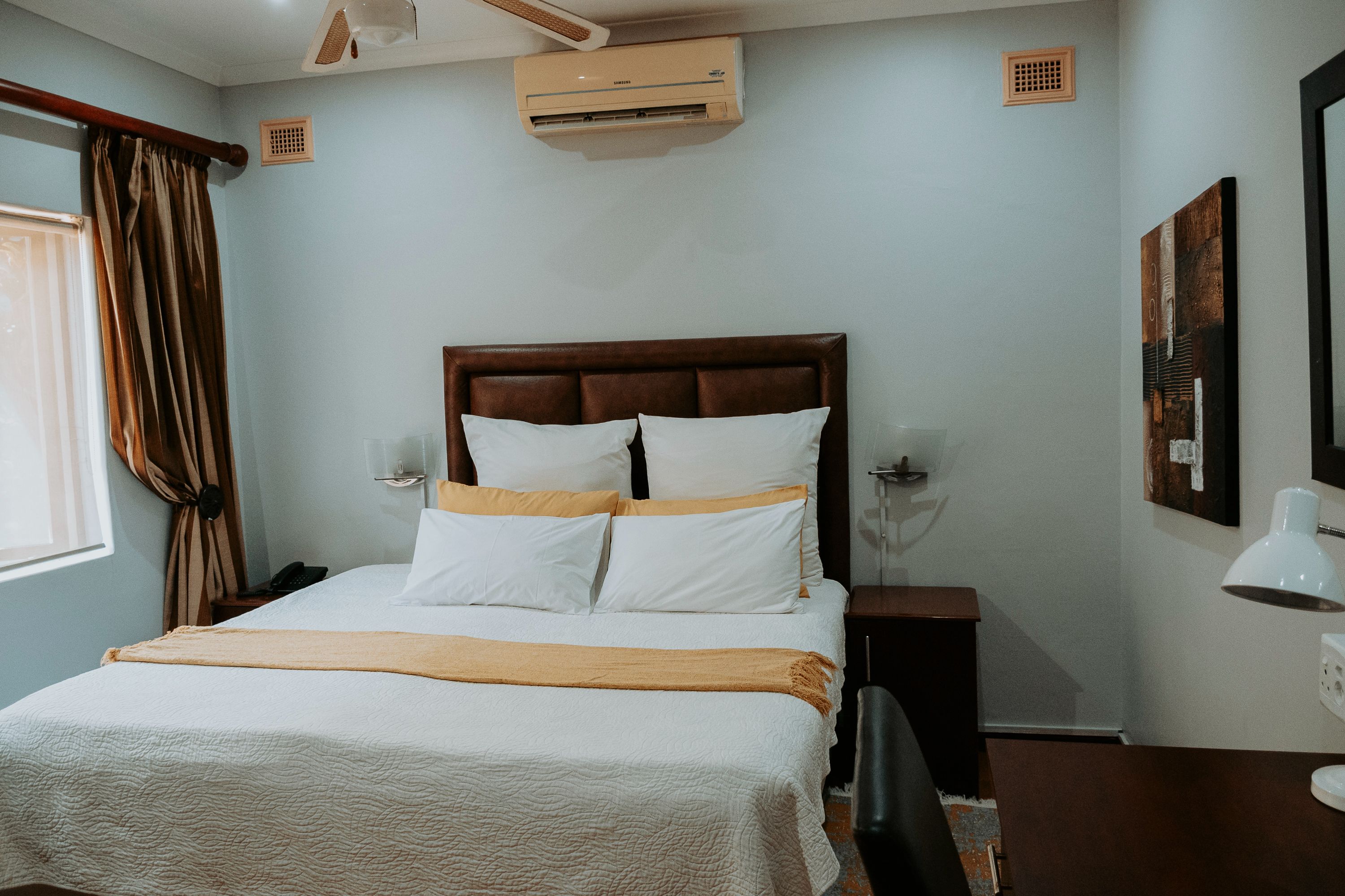 Room 5 Interior